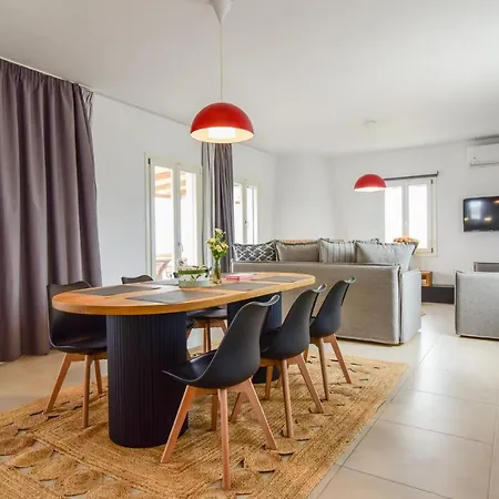 Daphne's Place - Private With Pool In Naxos Nyaraló