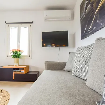 Daphne's Place - Private With Pool In Naxos Nyaraló