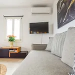 Daphne's Place - Private With Pool In Naxos Vakantiehuis