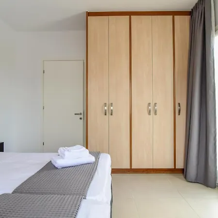 Daphne's Place - Private With Pool In Naxos Vakantiehuis *