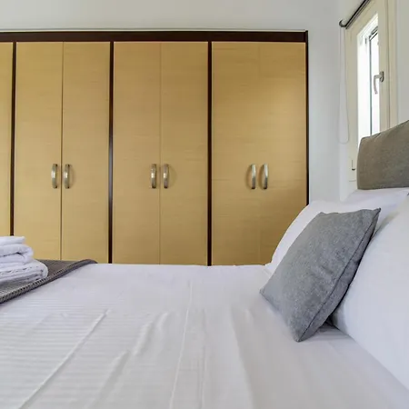 Daphne's Place - Private With Pool In Naxos Vakantiehuis