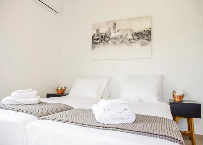 Daphne's Place - Private With Pool In Naxos Vakantiehuis