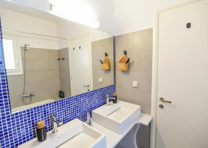 Vakantiehuis Daphne's Place - Private With Pool In Naxos *