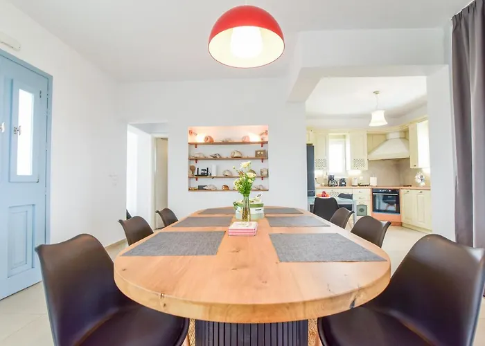 Vakantiehuis Daphne's Place - Private With Pool In Naxos