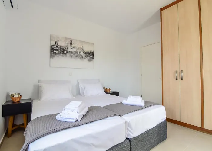 Vakantiehuis Daphne's Place - Private With Pool In Naxos *