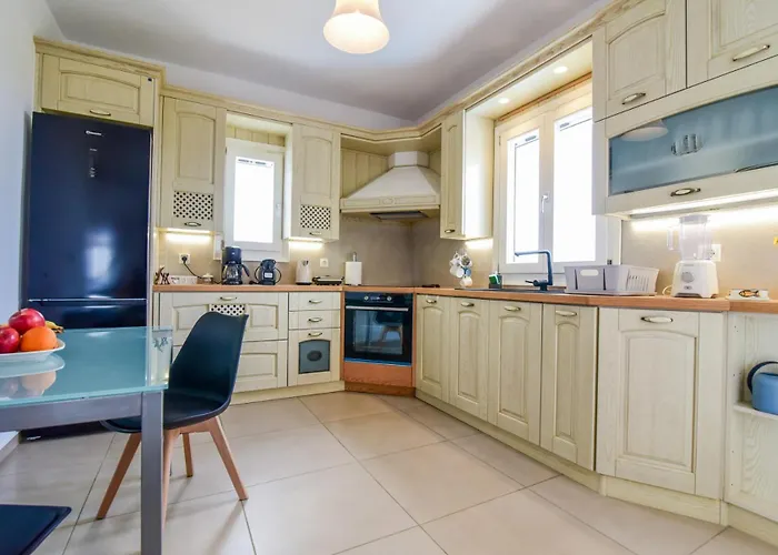 Vakantiehuis Daphne's Place - Private With Pool In Naxos Vívlos