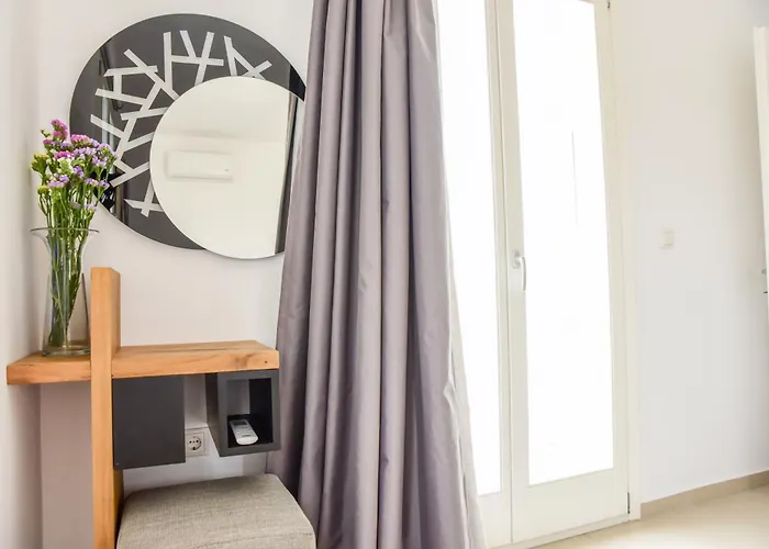 Vakantiehuis Daphne's Place - Private With Pool In Naxos