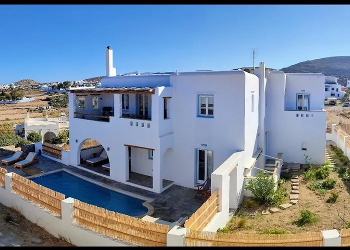 Daphne's Place - Private With Pool In Naxos Vakantiehuis *